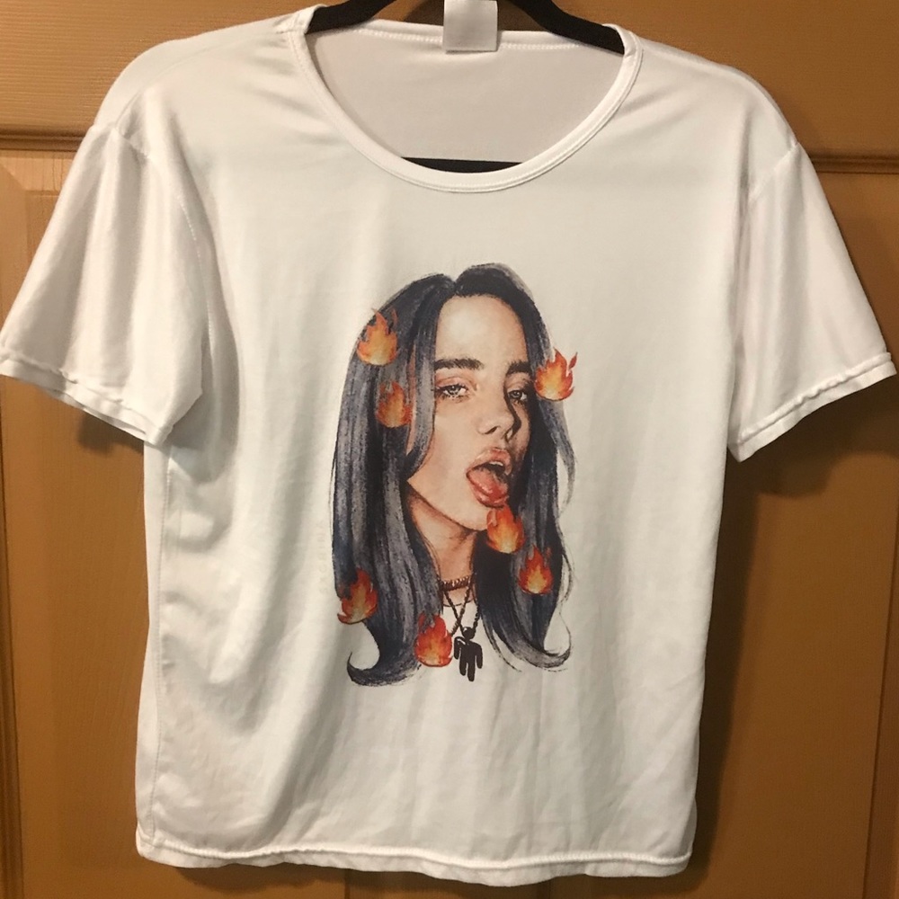 Billie Eilish Women’s Fan Art Graphic Tee Small